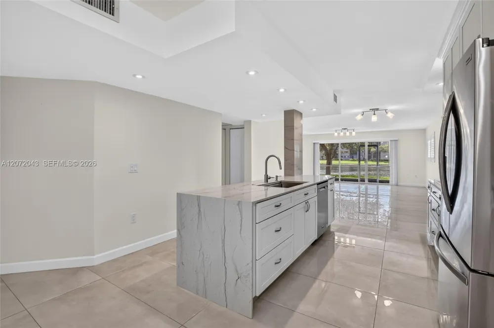 13800 SW 14th St #114C Pembroke Pines, FL 33027