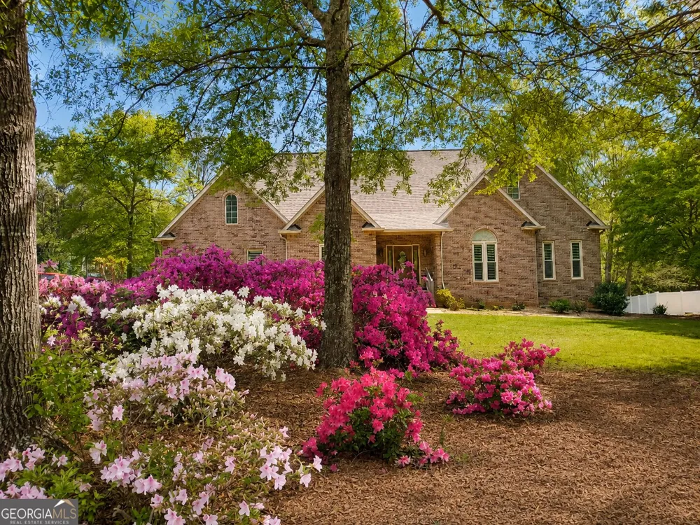 381 Hickory Ridge RD Jackson, GA 30233
