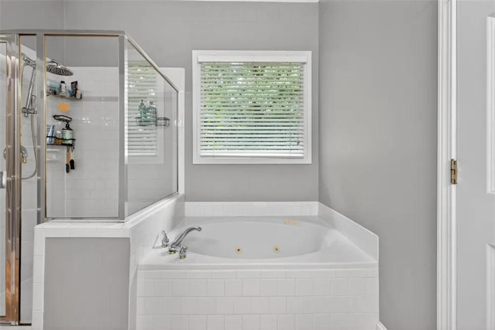 859 Misty River Court Dacula, GA 30019
