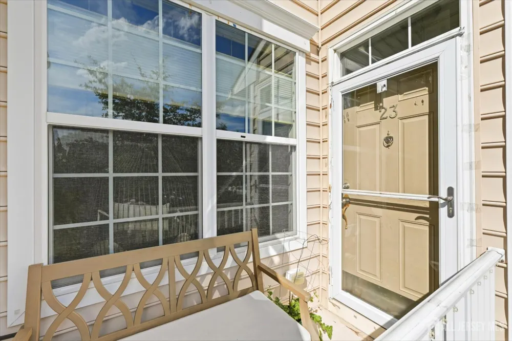 23 Morris Lane Cranbury, NJ 08512