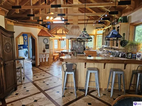 3583 Johnson Springs Road