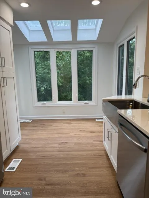 5859 WESTWATER COURT Centreville, VA 20121