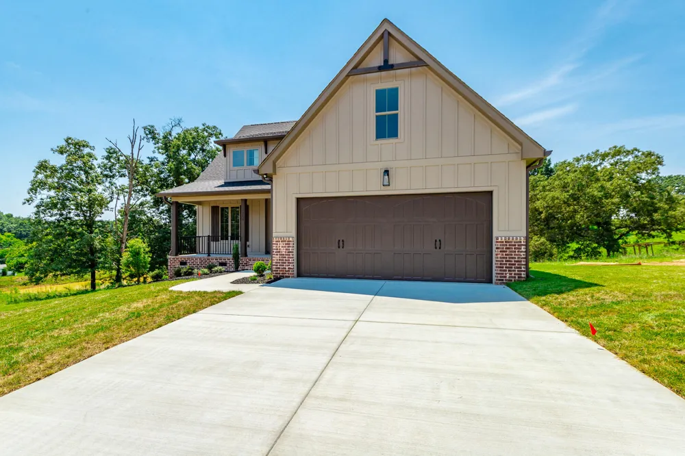 7384 Ferrell Farms Drive Harrison, TN 37341