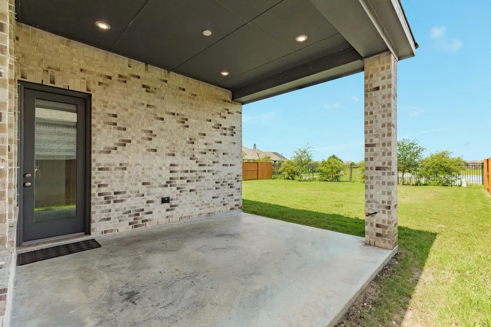 10222 Bison Drive Manvel, TX 77583