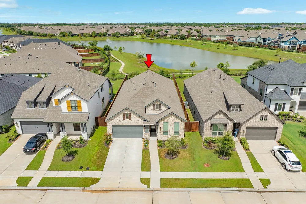 10222 Bison Drive Manvel, TX 77583