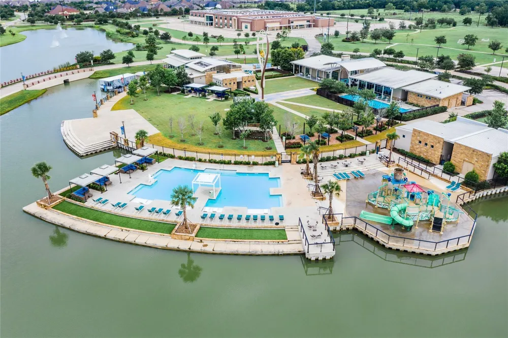 10222 Bison Drive Manvel, TX 77583