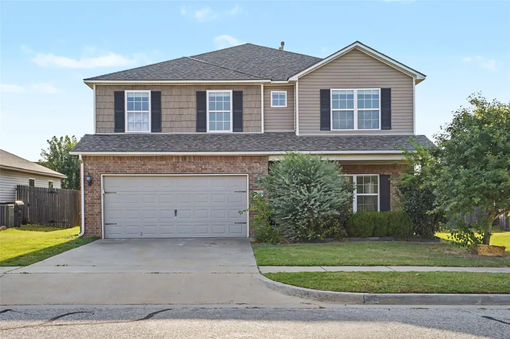 14815 S Lakewood Avenue Bixby, OK 74008