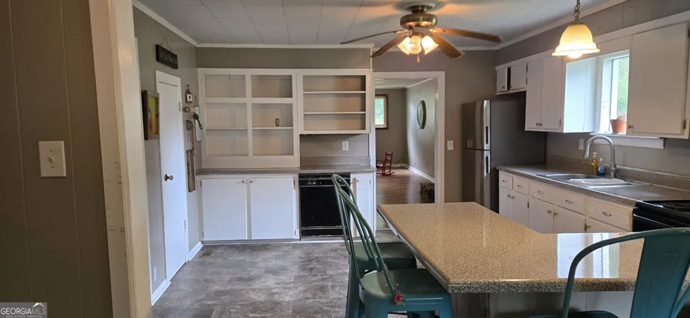 157 Harrell ST Trion, GA 30753