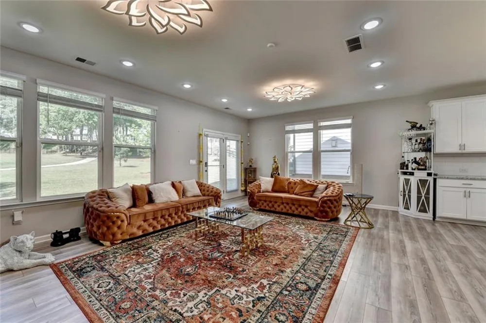 3240 Herald Drive Scottdale, GA 30079