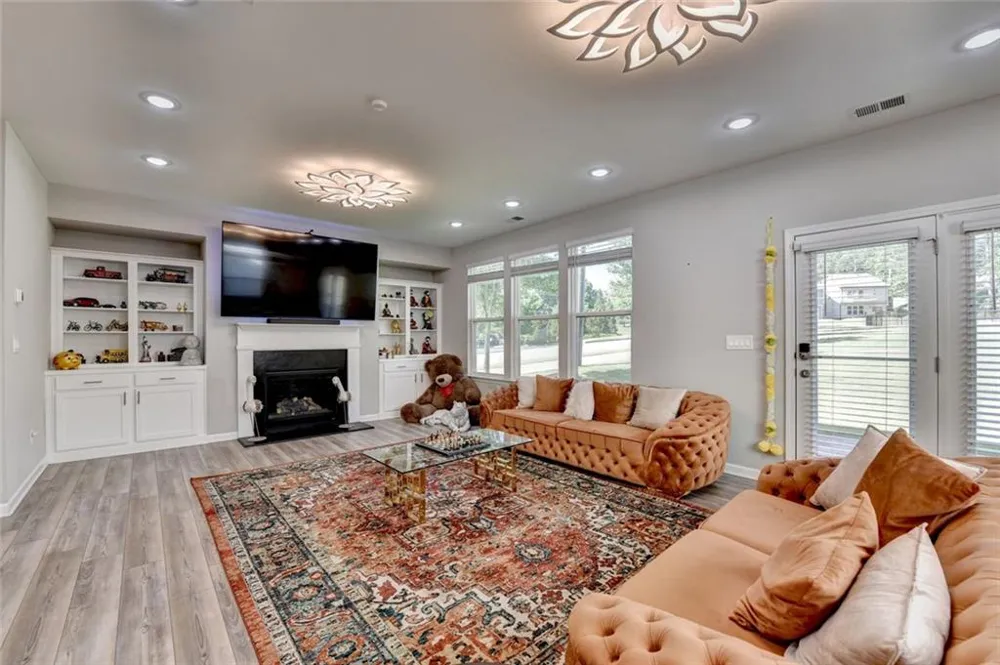 3240 Herald Drive Scottdale, GA 30079