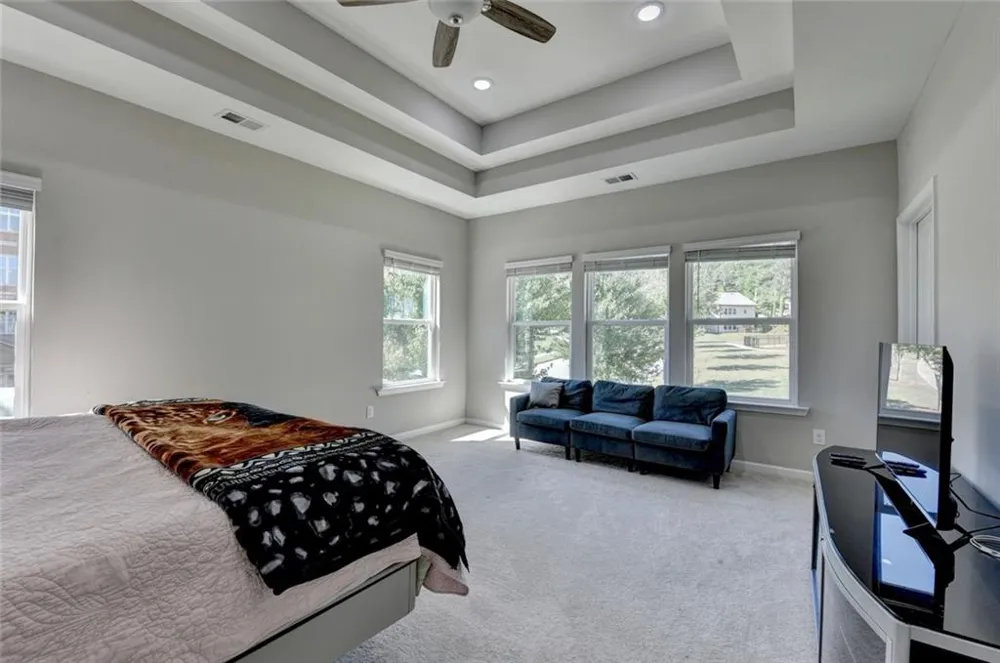 3240 Herald Drive Scottdale, GA 30079