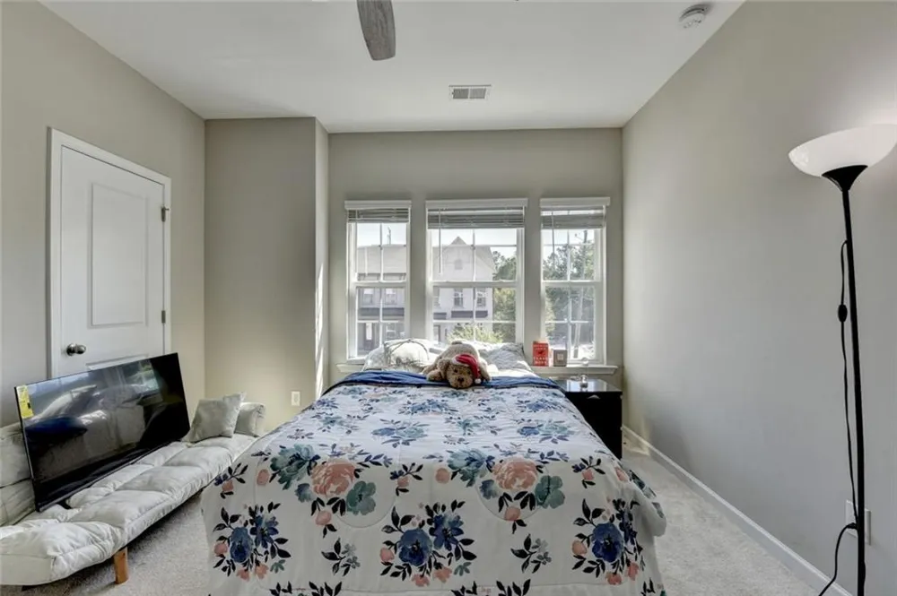 3240 Herald Drive Scottdale, GA 30079
