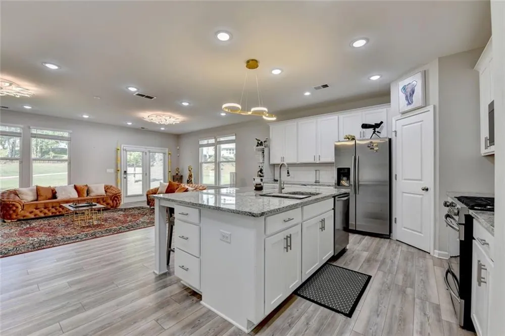 3240 Herald Drive Scottdale, GA 30079