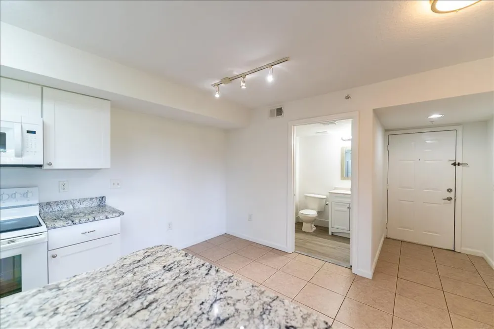 151 SW Palm Drive #106 Port St. Lucie, FL 34986
