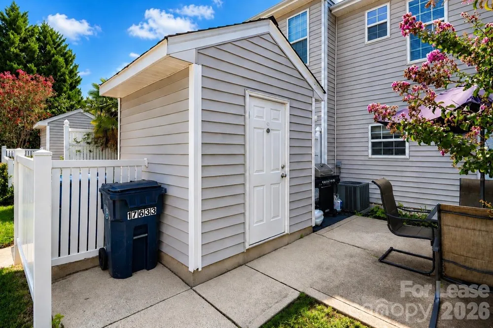 17633 Delmas Drive Cornelius, NC 28031