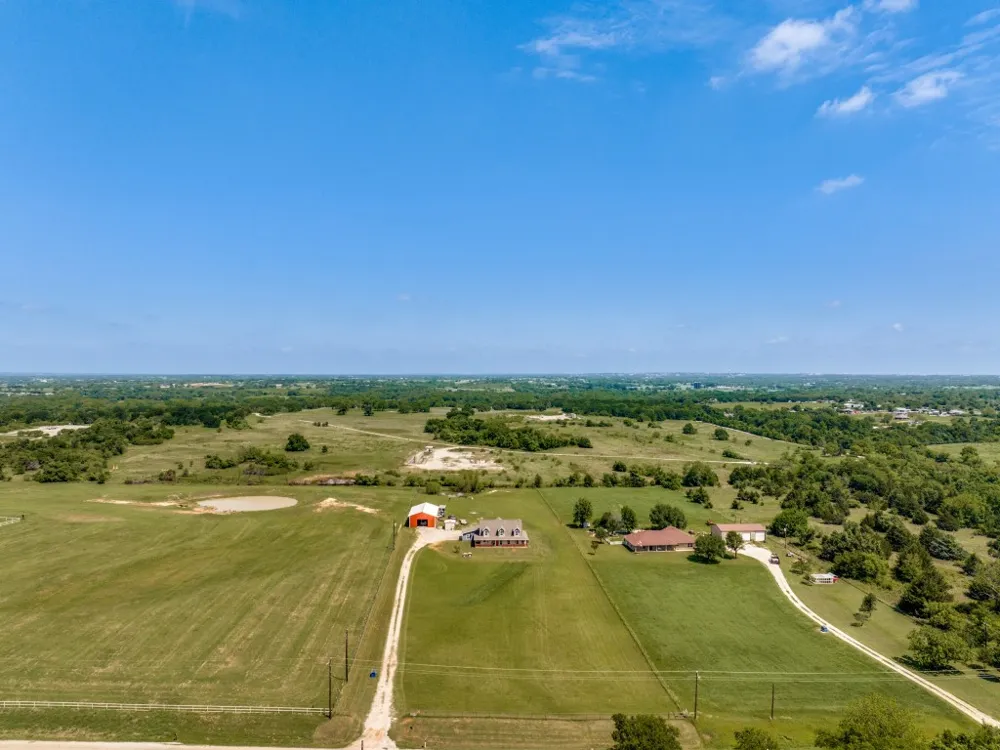 760 County Road 4380 Decatur, TX 76234
