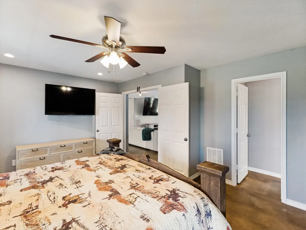 760 County Road 4380 Decatur, TX 76234