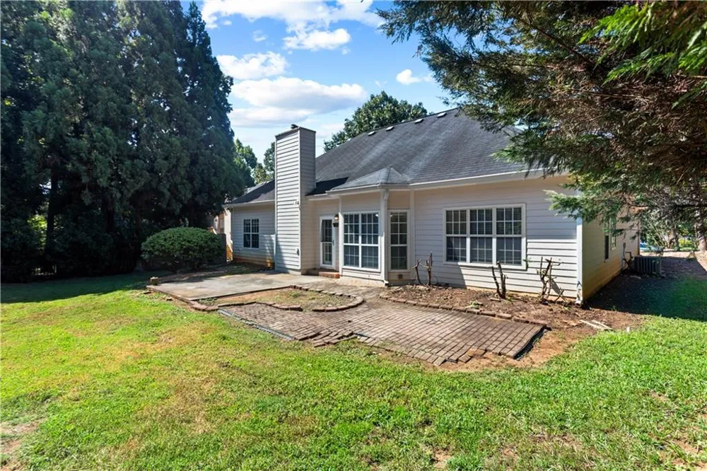 965 Dogwood Park Drive Lawrenceville, GA 30046