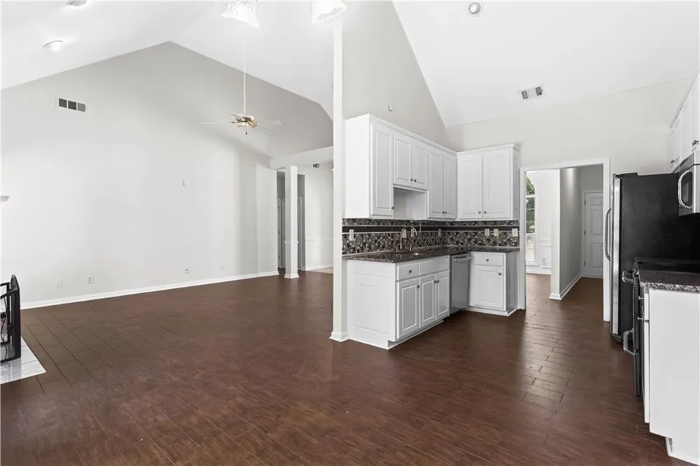 965 Dogwood Park Drive Lawrenceville, GA 30046