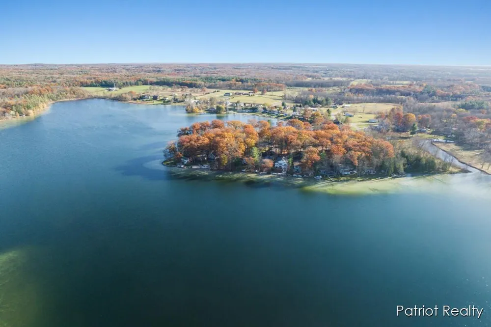 S Deer Point Drive Newaygo, MI 49337