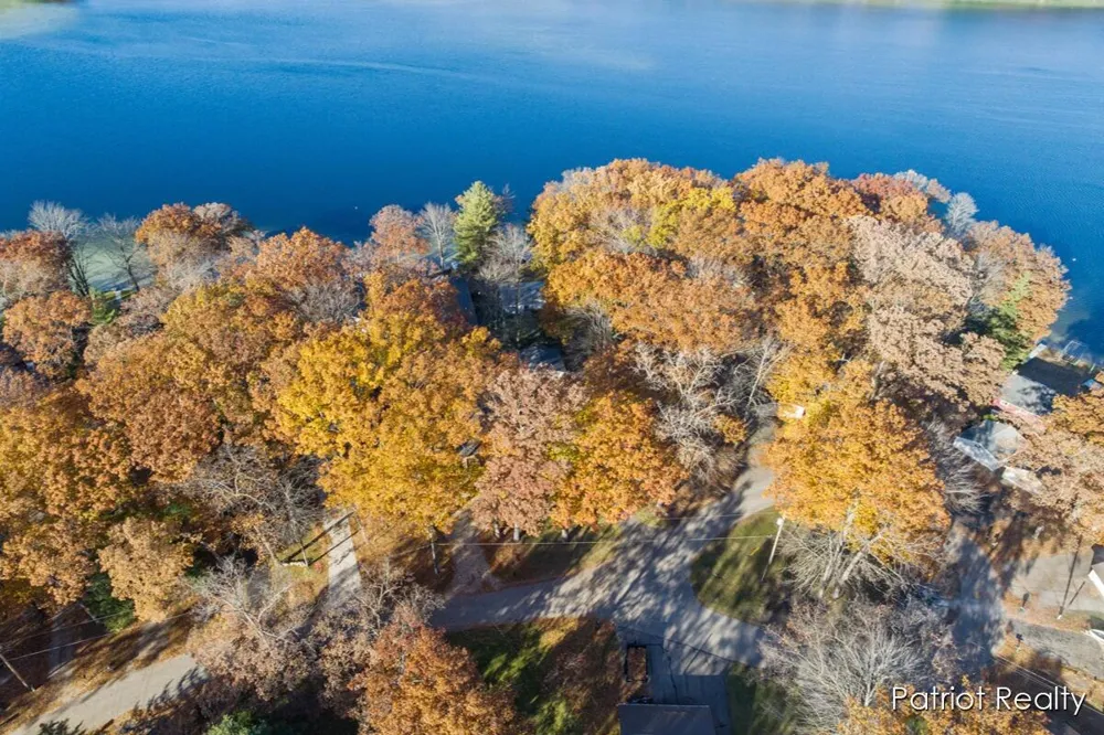 S Deer Point Drive Newaygo, MI 49337