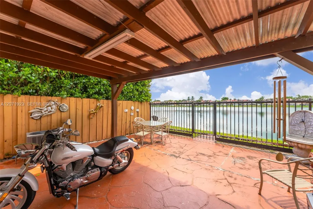 17672 SW 139th Ct Miami, FL 33177