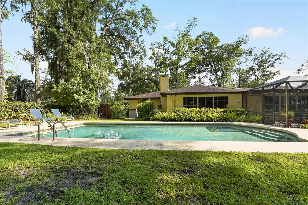 4624 NW 19TH PLACE Gainesville, FL 32605
