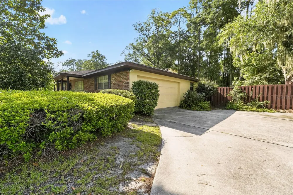 4624 NW 19TH PLACE Gainesville, FL 32605