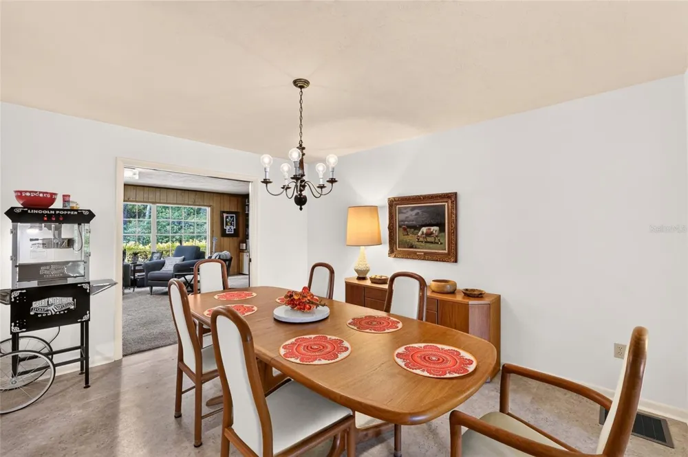 4624 NW 19TH PLACE Gainesville, FL 32605