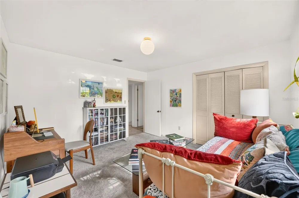 4624 NW 19TH PLACE Gainesville, FL 32605