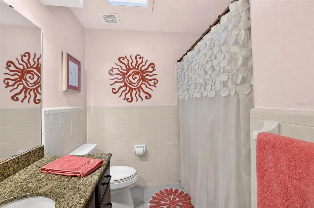 4624 NW 19TH PLACE Gainesville, FL 32605
