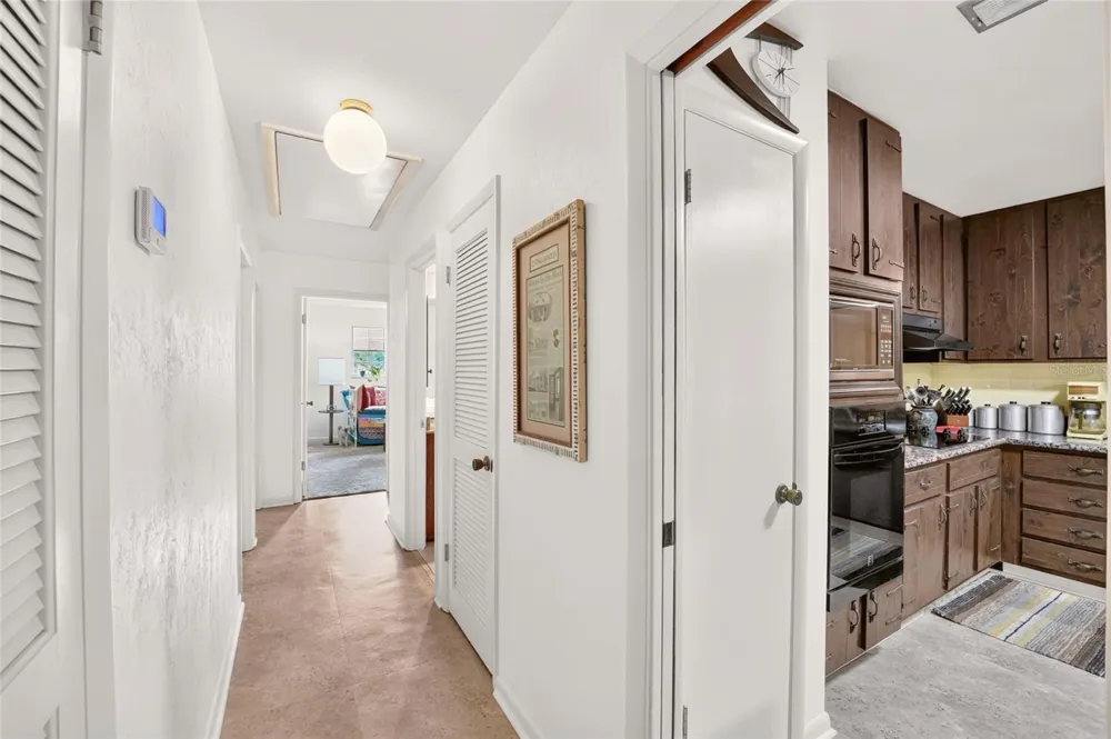 4624 NW 19TH PLACE Gainesville, FL 32605