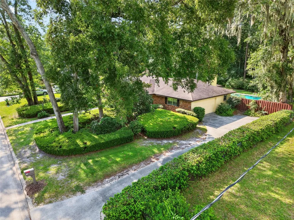 4624 NW 19TH PLACE Gainesville, FL 32605