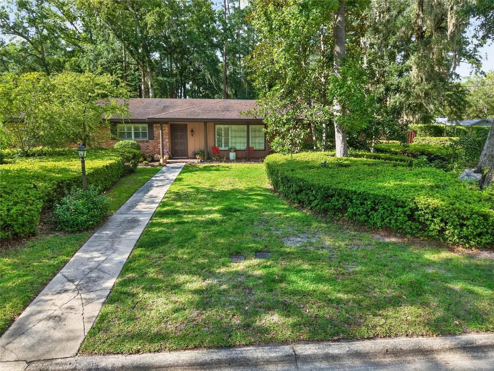 4624 NW 19TH PLACE Gainesville, FL 32605