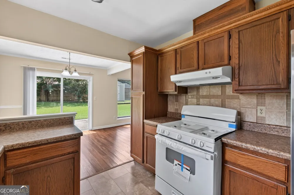 228 Avalon WAY Riverdale, GA 30274