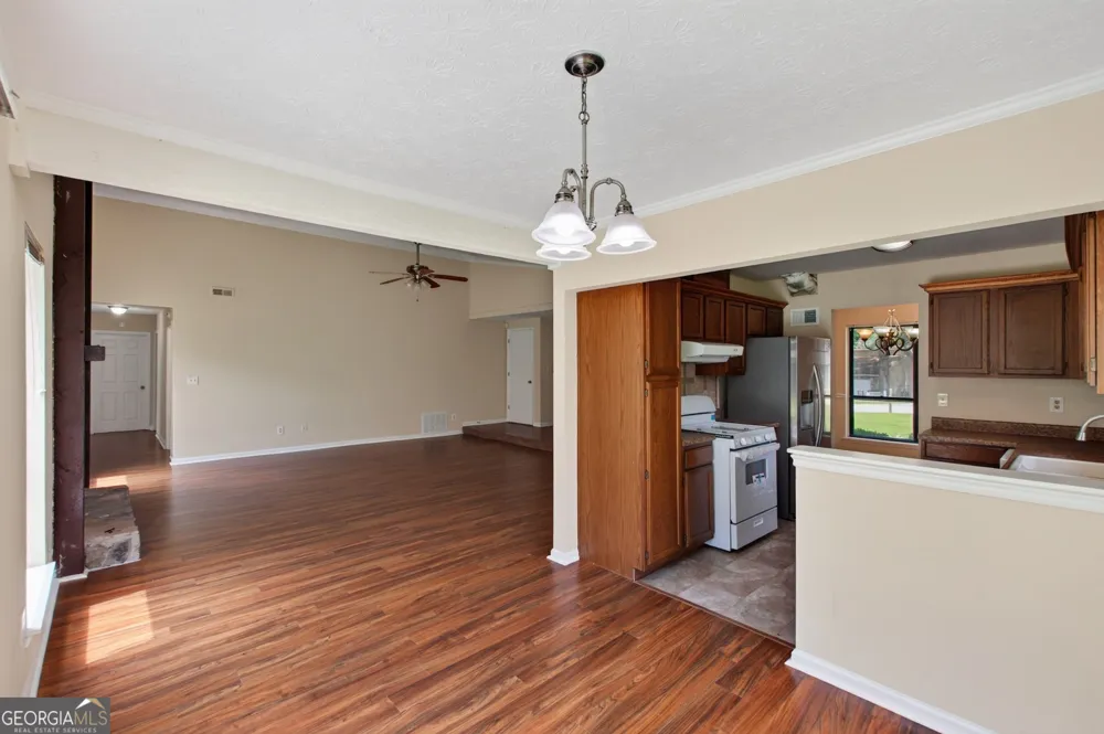 228 Avalon WAY Riverdale, GA 30274