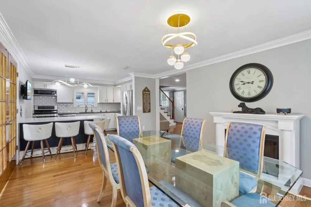 15 Douglas Avenue Hamilton, NJ 08619