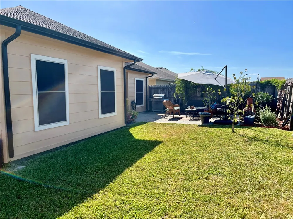 2942 Masterson Drive Corpus Christi, TX 78415