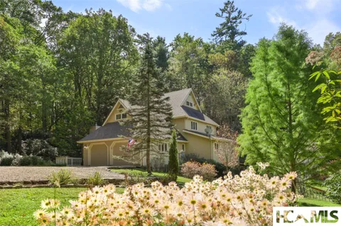 328 Webbmont Road
