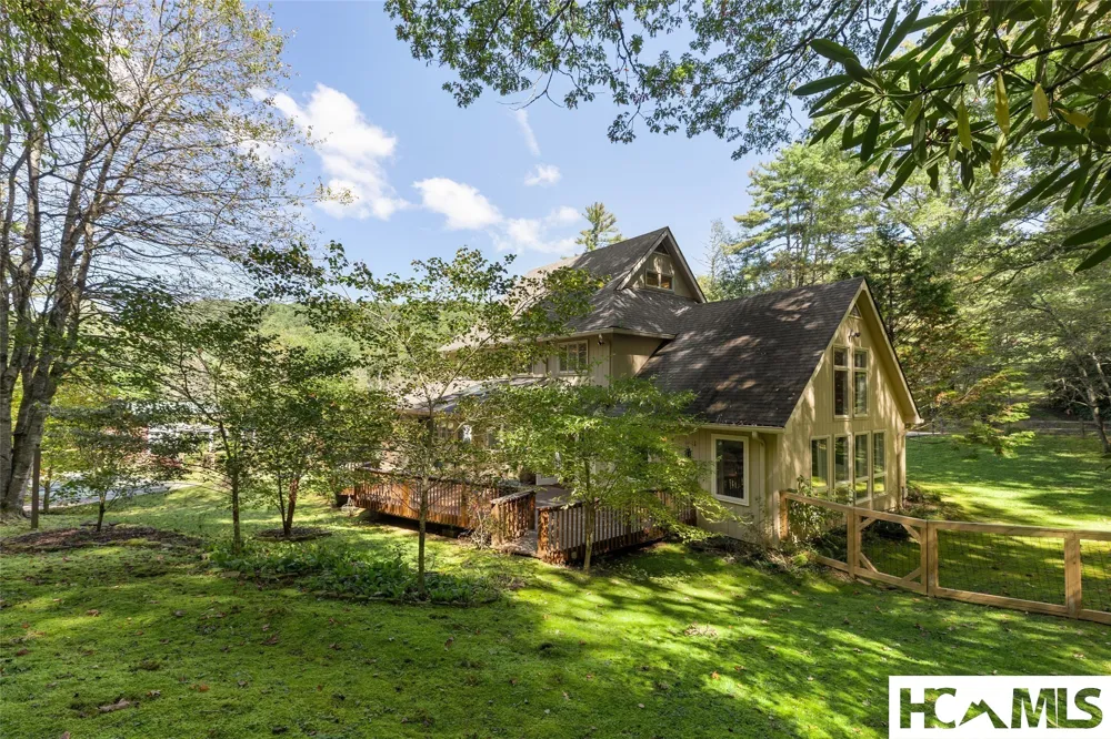 328 Webbmont Road Highlands, NC 28741