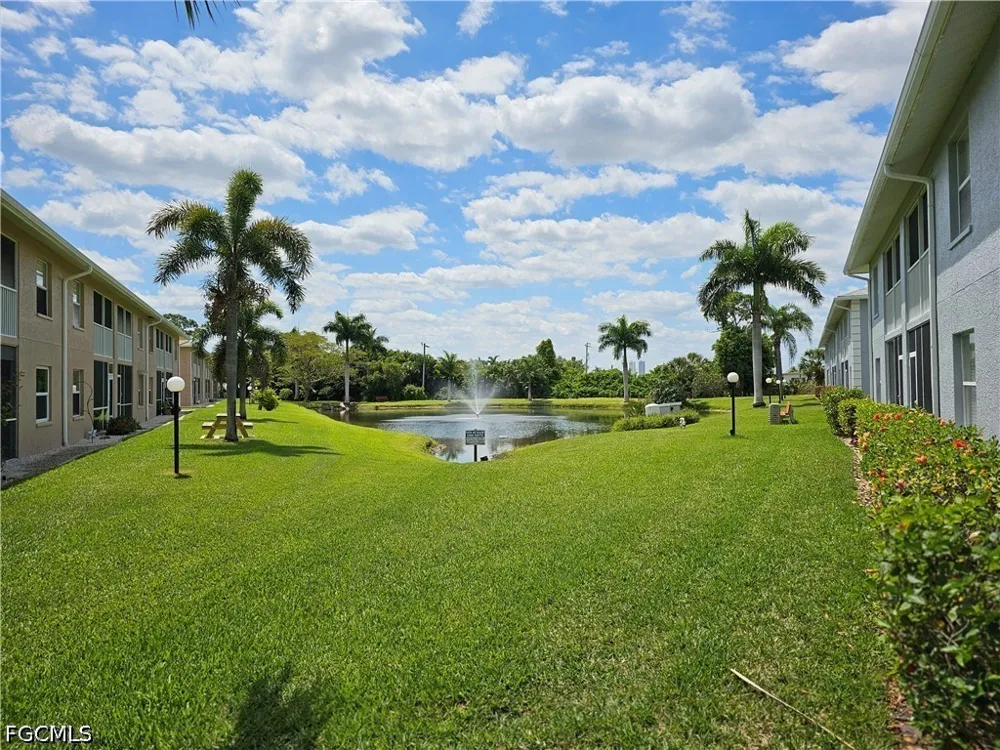 Arbor Lakes Drive W #101 North Fort Myers, FL 33917