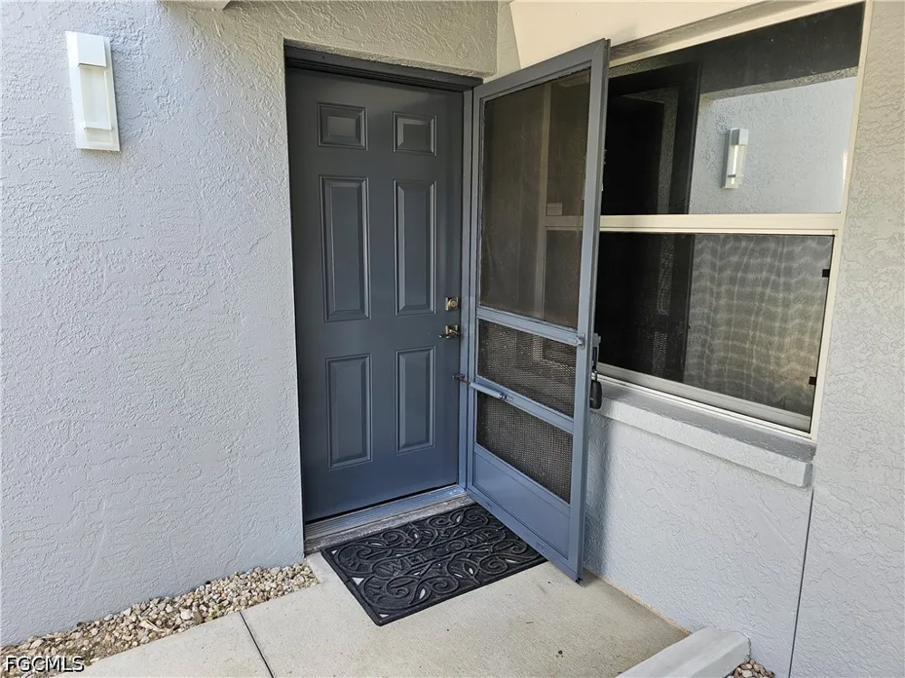 Arbor Lakes Drive W #101 North Fort Myers, FL 33917