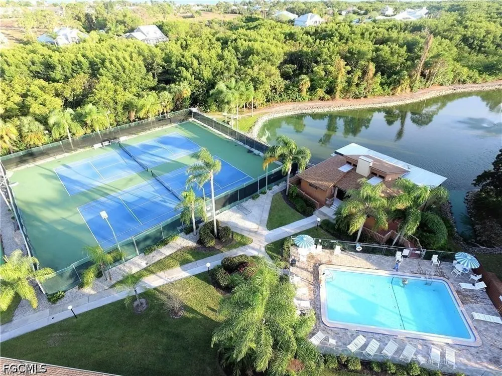 Arbor Lakes Drive W #101 North Fort Myers, FL 33917