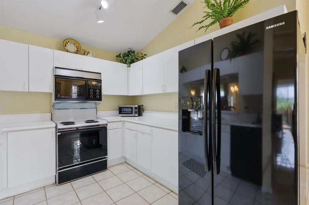 8423 Juddith Avenue Boynton Beach, FL 33472