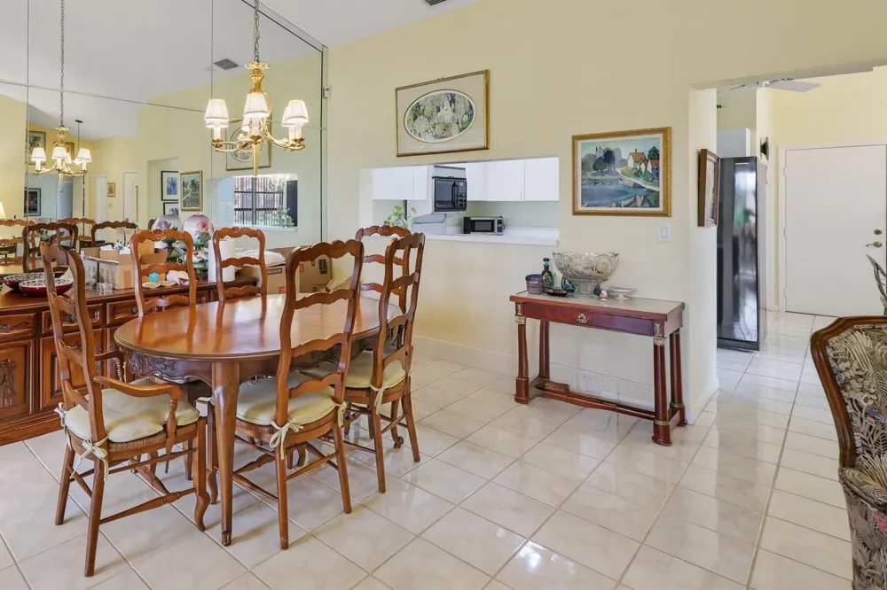 8423 Juddith Avenue Boynton Beach, FL 33472