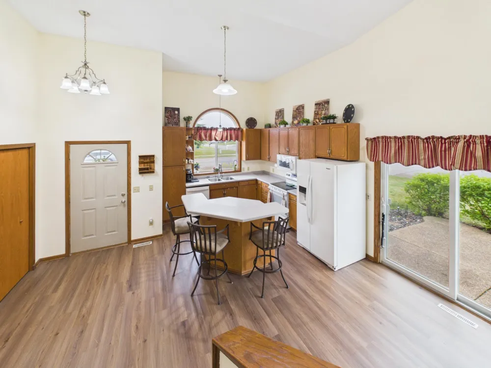 1670 Peach Court NE Sauk Rapids, MN 56379