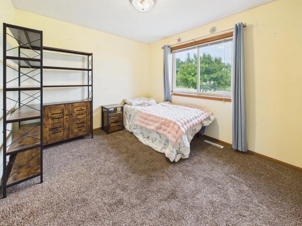 1670 Peach Court NE Sauk Rapids, MN 56379