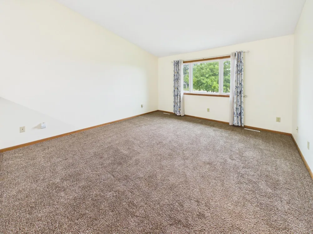 1670 Peach Court NE Sauk Rapids, MN 56379
