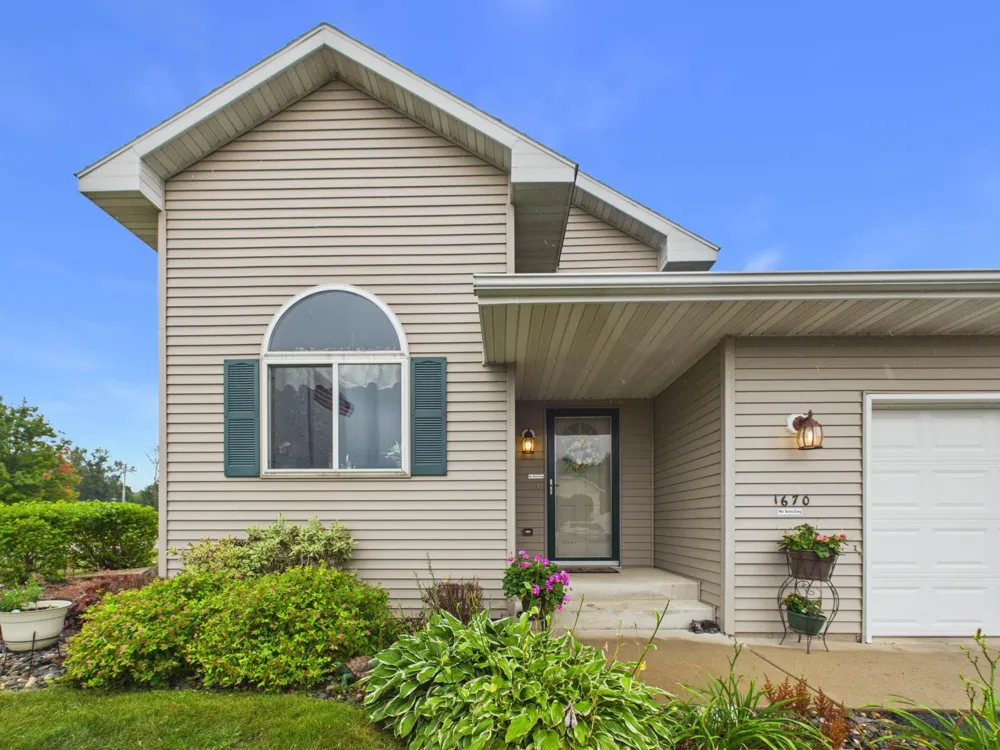 1670 Peach Court NE Sauk Rapids, MN 56379