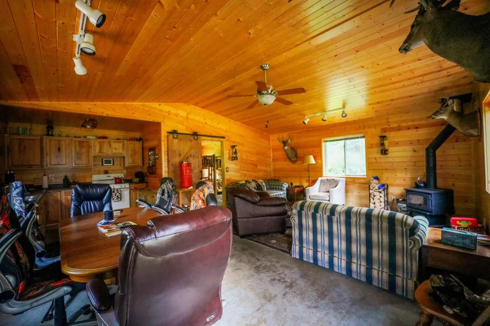 6991 Crane Lake Road Crane Lake, MN 55725